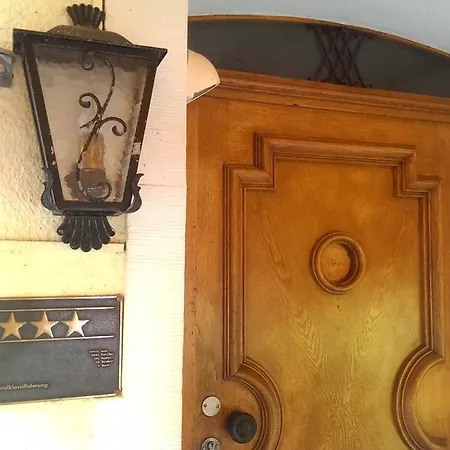 Hubertus Hotel 3*