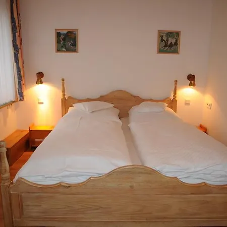 Hubertus Hotel 3*