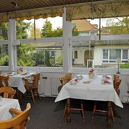 Hubertus Hotel 3*