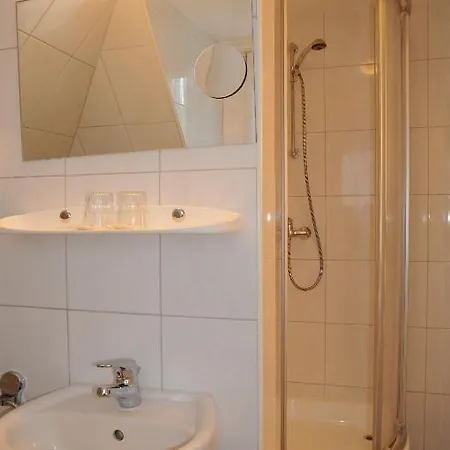 Hubertus Hotel 3*